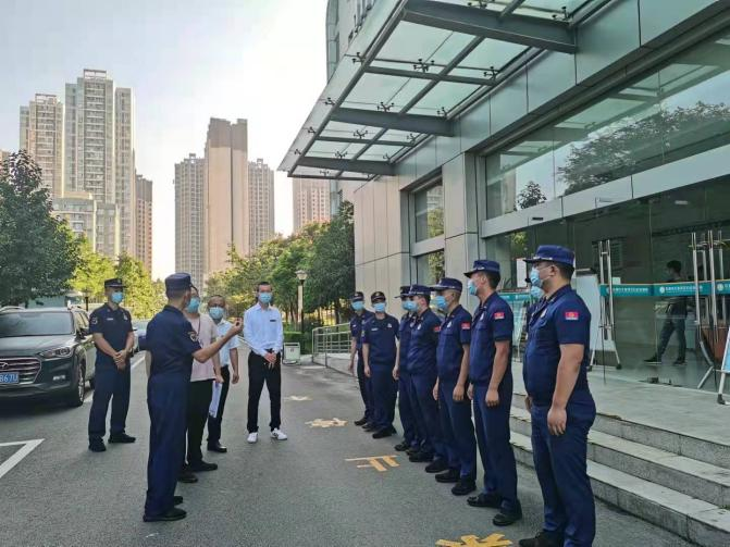 保安队长你的主要工作就是做好安全和稳定工作